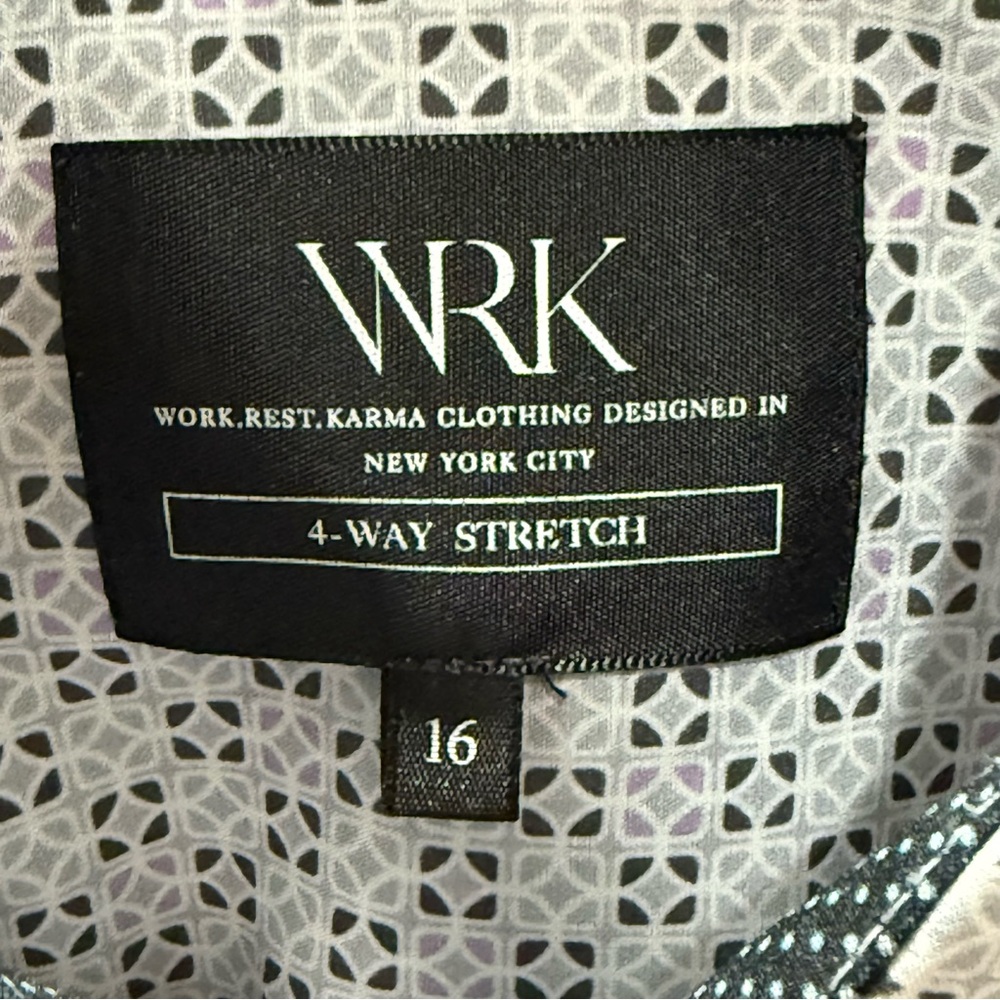 WRK 4-Way Stretch Button Front Shirt Size 16 Geometric Print  Lightweight Office - Picture 6 of 13